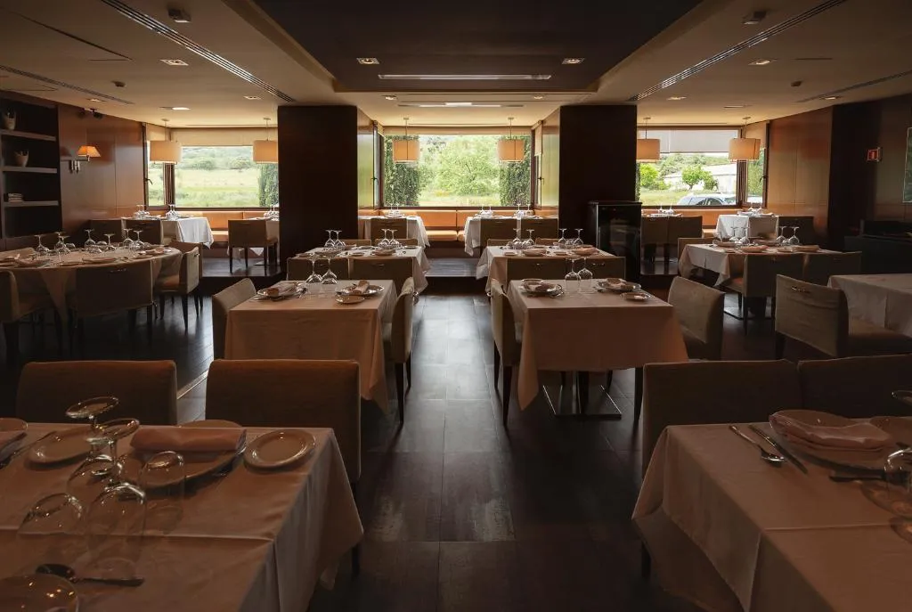Restaurant, Hotel Mirador De Gredos, Madrid