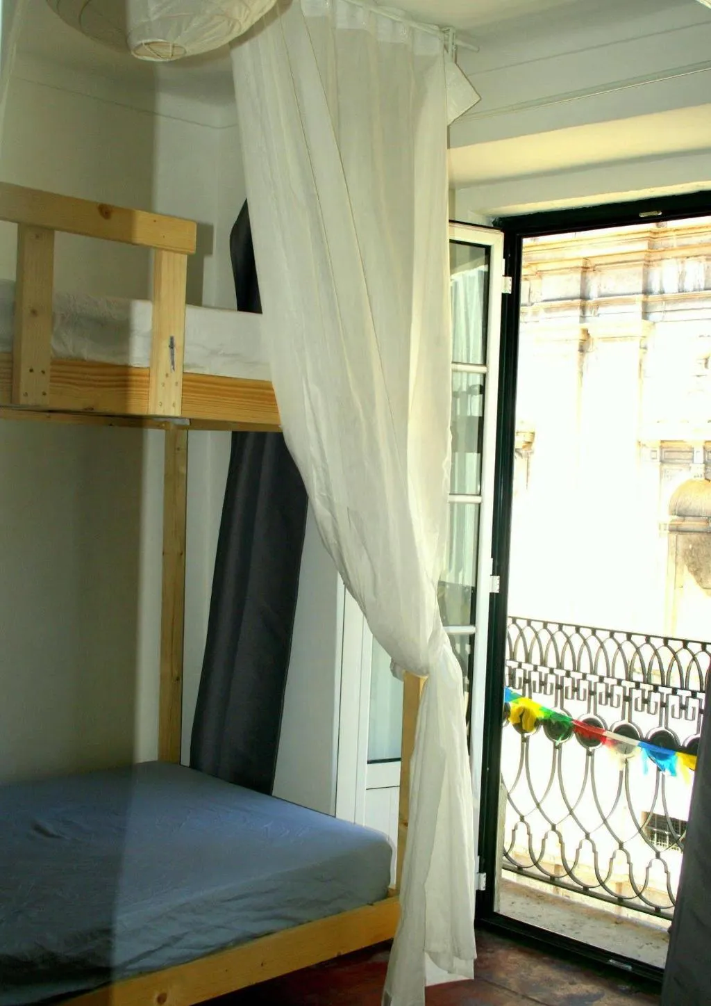 General view, Locals Hostel Suites, Lisbon