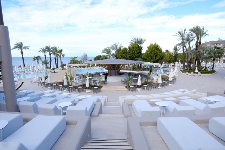 Paloma Perissia, Antalya