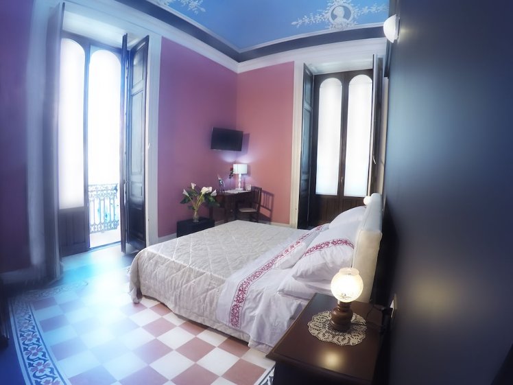 Art Fashion House Luxury Rooms, Catania
