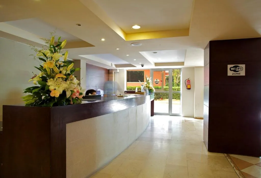 Lobby, Ona Luna Park Adults Only, Majorca