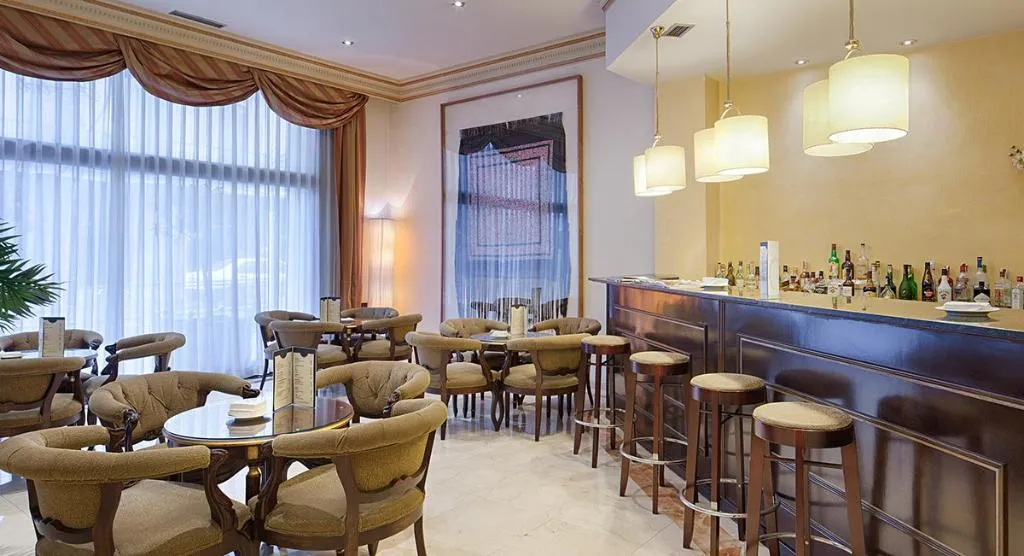 Bar, Roger de Lluria, Barcelona