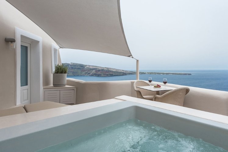 Oia Castle Luxury Suites, Santorini