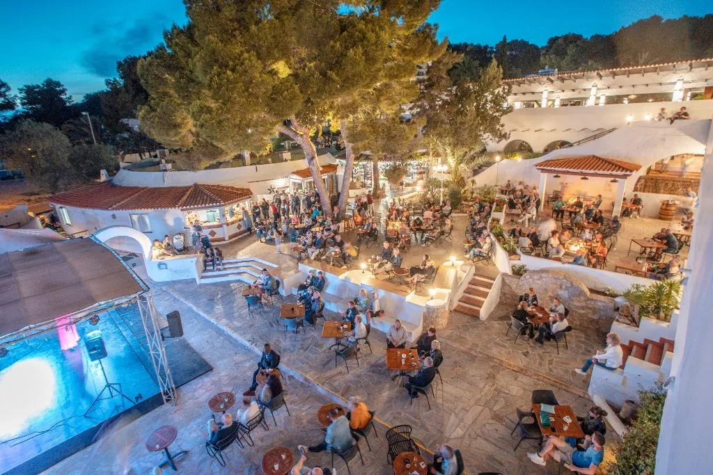 Terrace, Marble Hotel Stella Maris, Ibiza