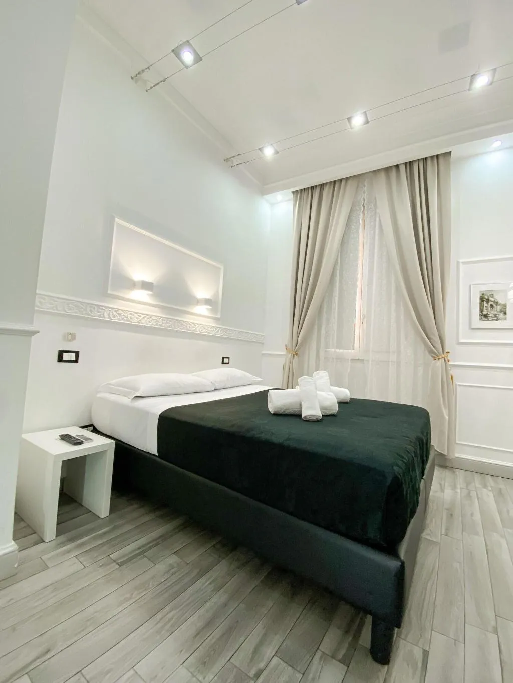 Room, Locanda Parlamento, Rome