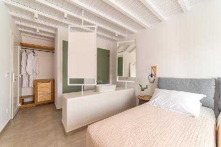 Skiathos Avaton, Skiathos