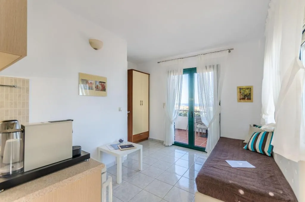 Room, Pela Mare, Crete