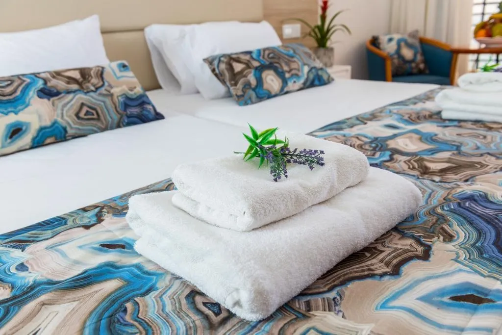 TWIN SEA VIEW Room, Ascos Coral Beach, Cyprus