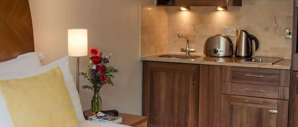 Room, Premier Suites Dublin, Dublin