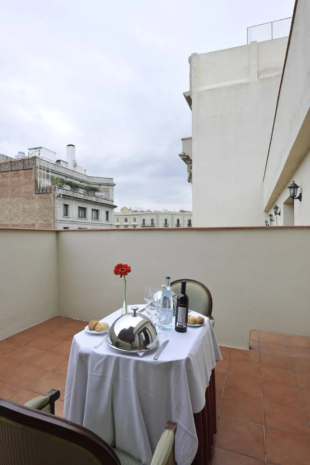 Terrace, Roger de Lluria, Barcelona