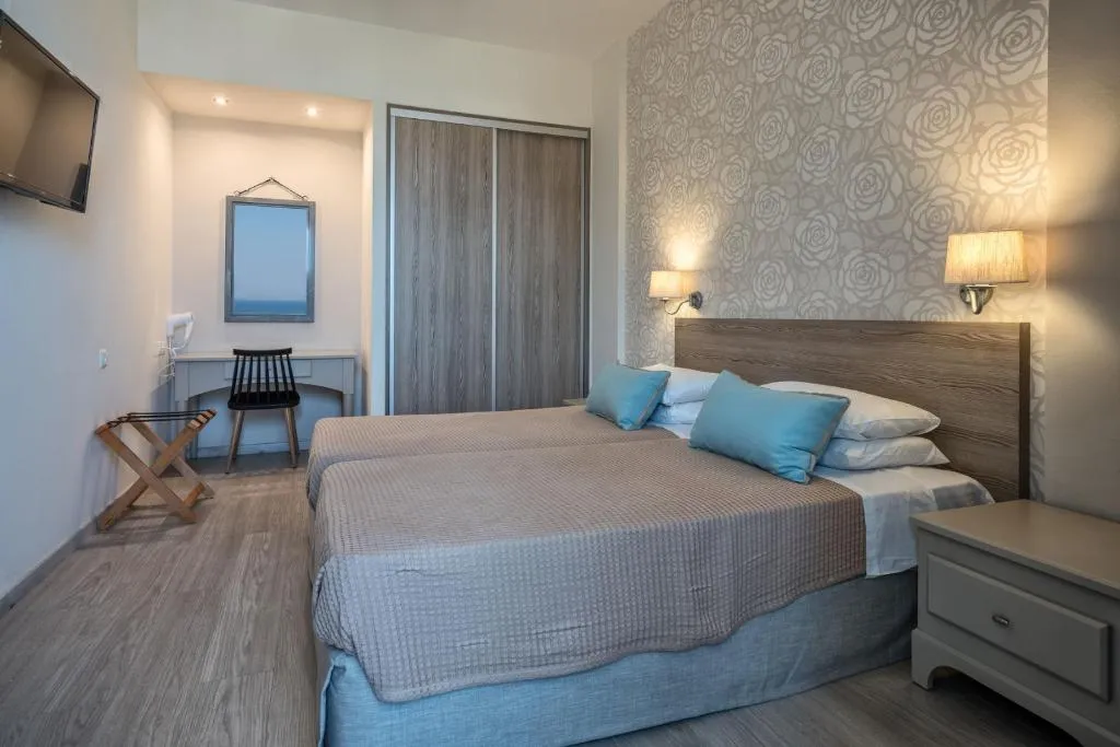 SUITE STANDARD Room, Lefkoniko Beach, Crete