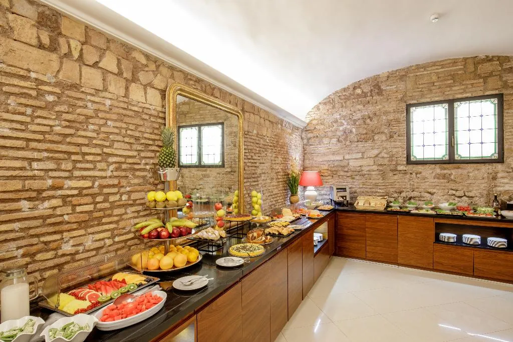 Restaurant, Hotel Della Torre Argentina, Rome