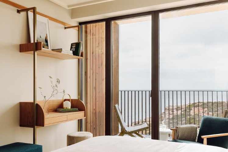 Aethos Ericeira, Lisbon