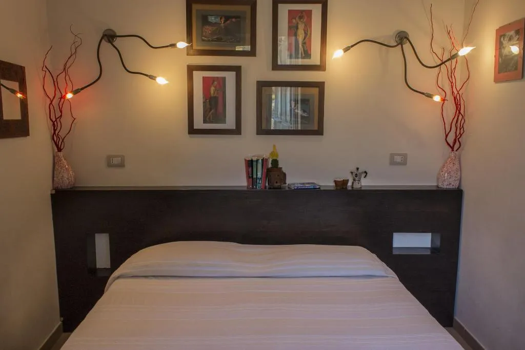 Room, B&B Cerasiello, Naples