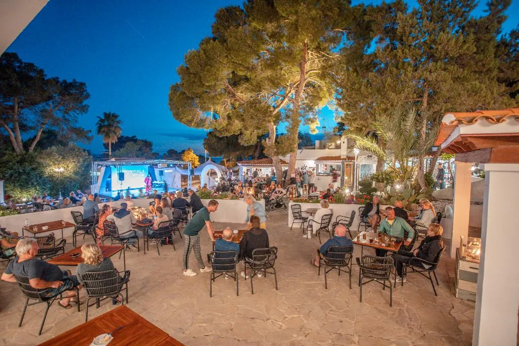 Terrace, Marble Hotel Stella Maris, Ibiza