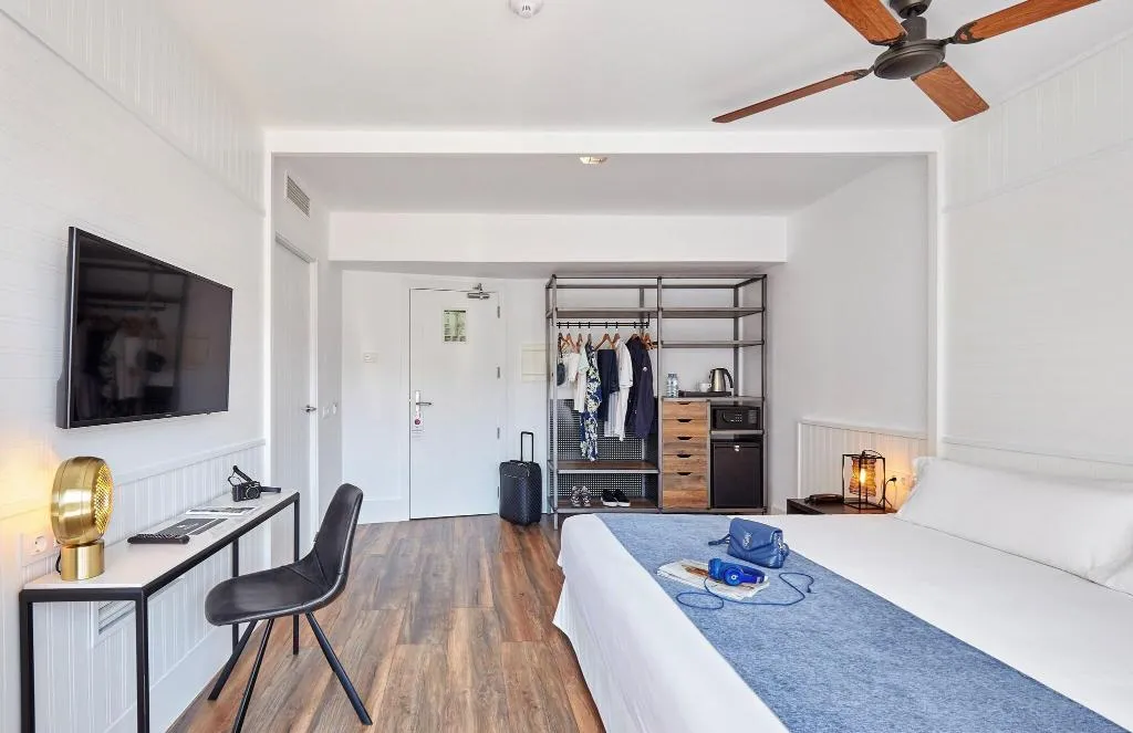 Double or Twin SUPERIOR Room, Gran Hotel Flamingo - Adults Only, Costa Brava