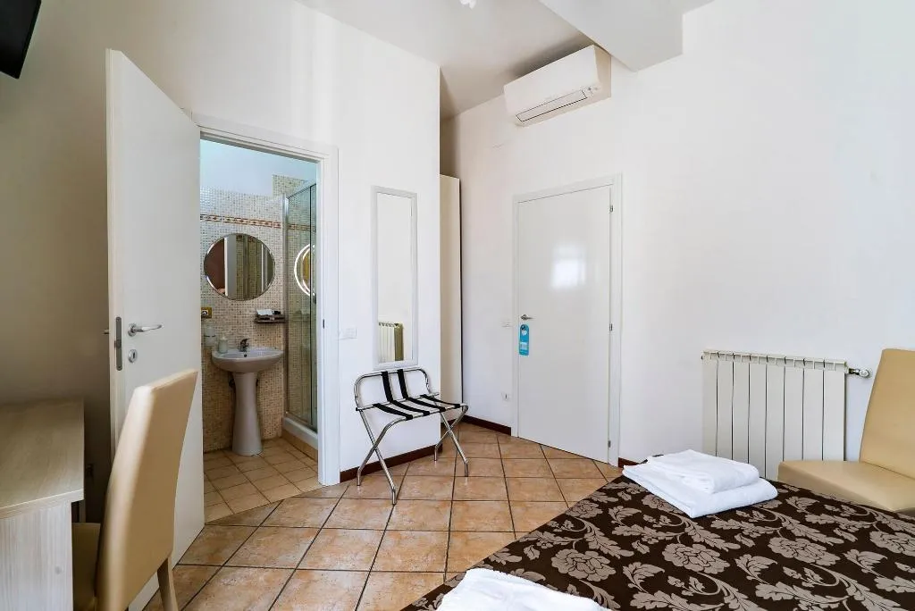Room, Soggiorno Cittadella, Florence