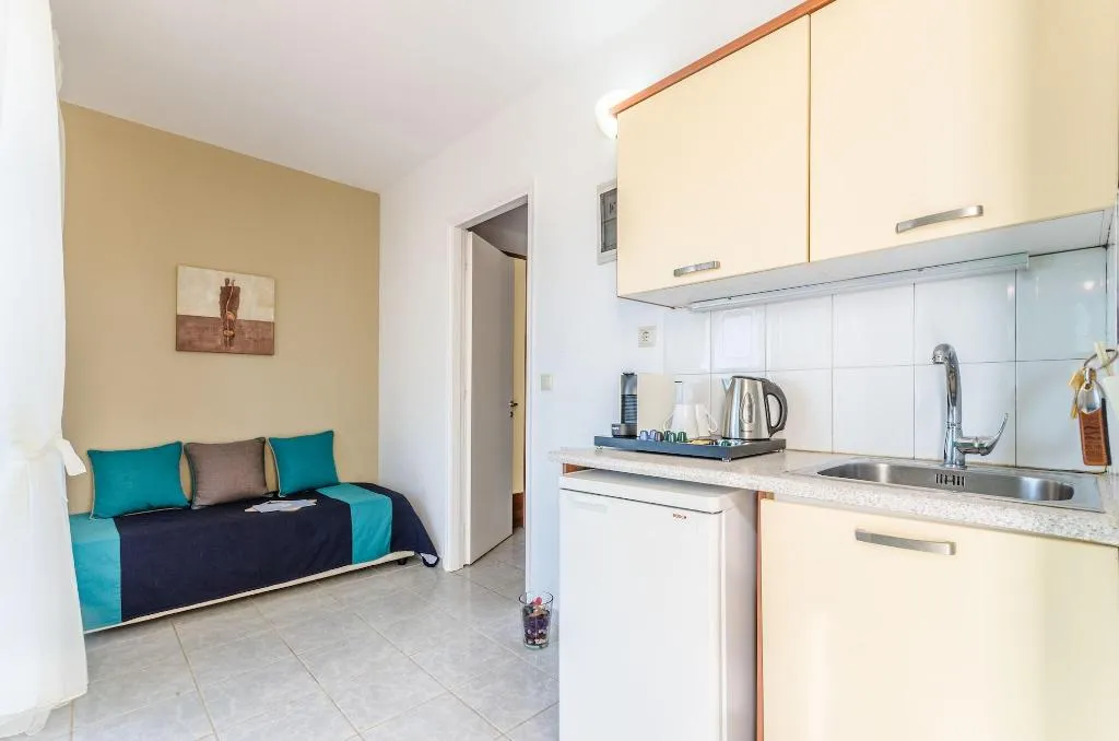 Room, Pela Mare, Crete