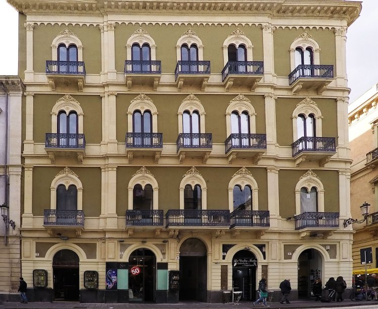 Art Fashion House Luxury Rooms, Catania