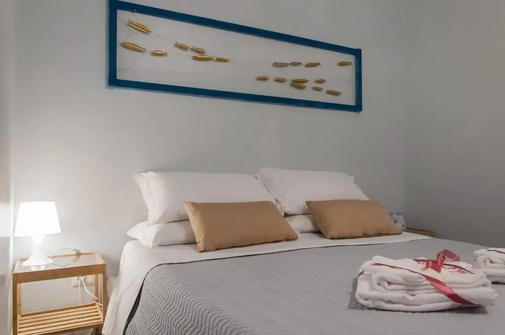 Room, Real Giardinetto A Toledo, Naples