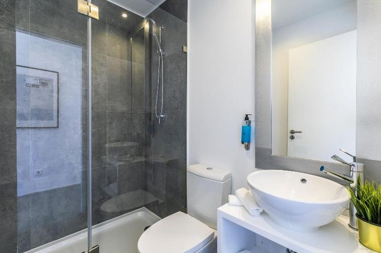 Room, Gloria Suites By Lx Way, Lisbon