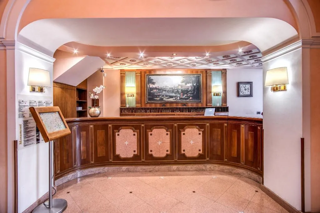 Lobby, Hotel Della Torre Argentina, Rome
