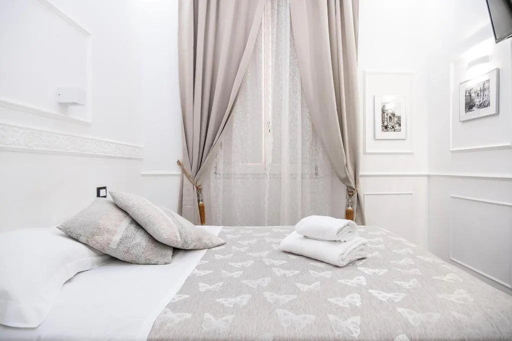 Room, Locanda Parlamento, Rome