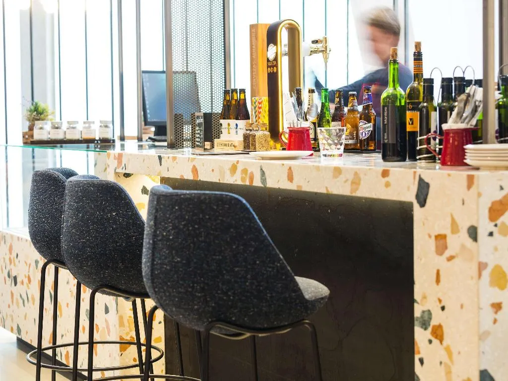 Bar, Novotel Sevilla, Seville