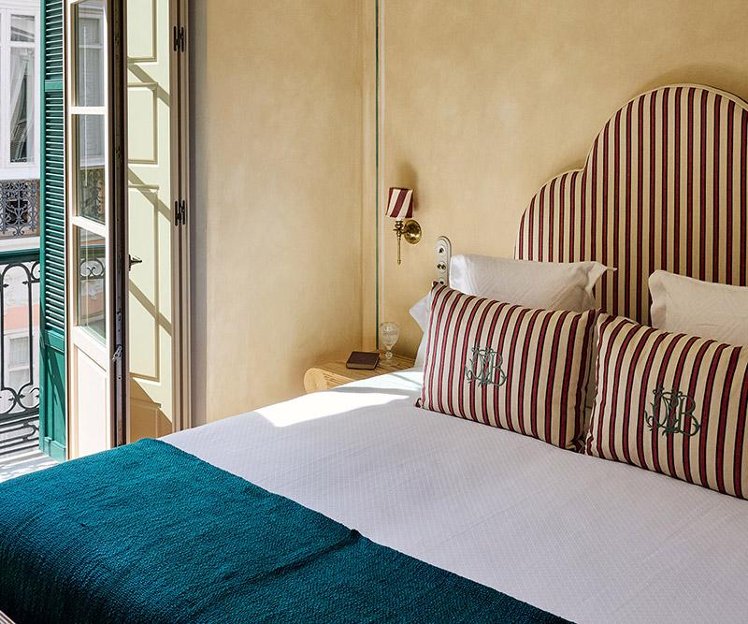 DOUBLE DELUXE Room, Cristine Bedfor Guest Houses Malaga, Costa Del Sol