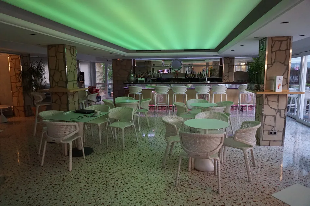 Bar, Playas del Rey, Majorca
