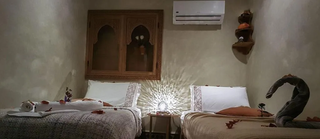 Room, Riad Gallery 49, Marrakech