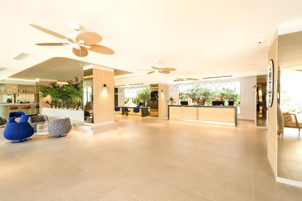 Lobby, FERGUS Style Tobago, Majorca