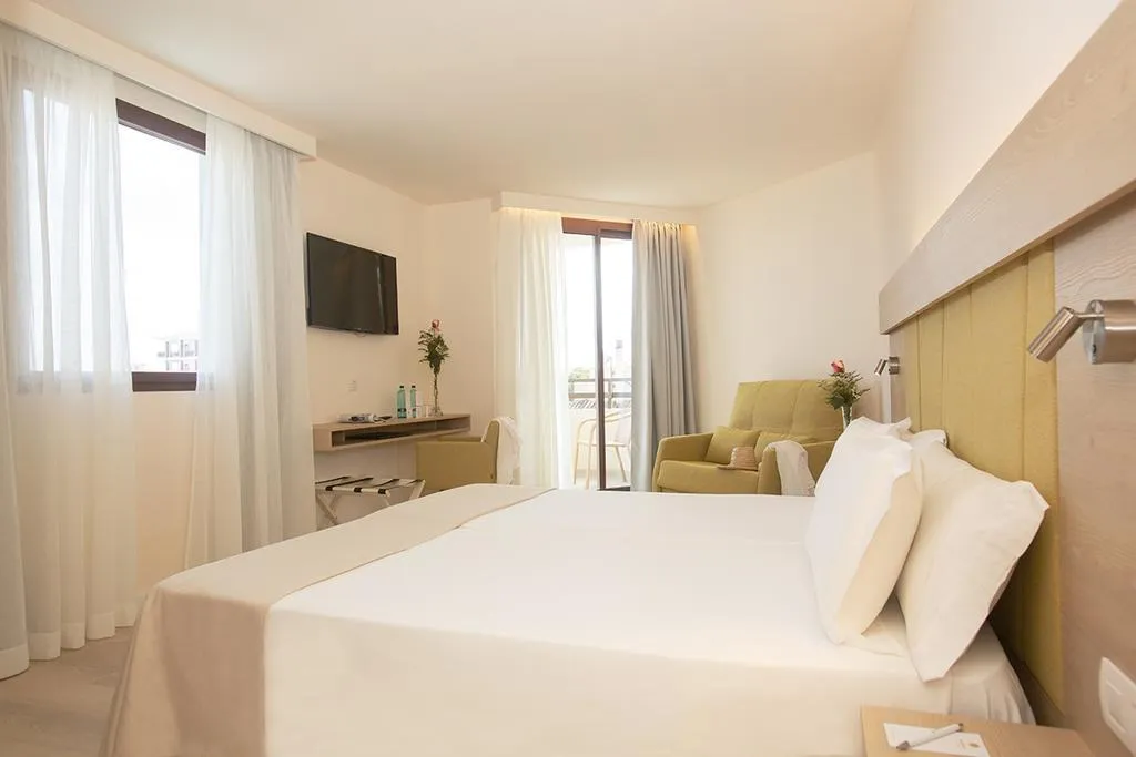 Double or Twin WITH BALCONY Room, Hotel Sabina & Suite, Majorca