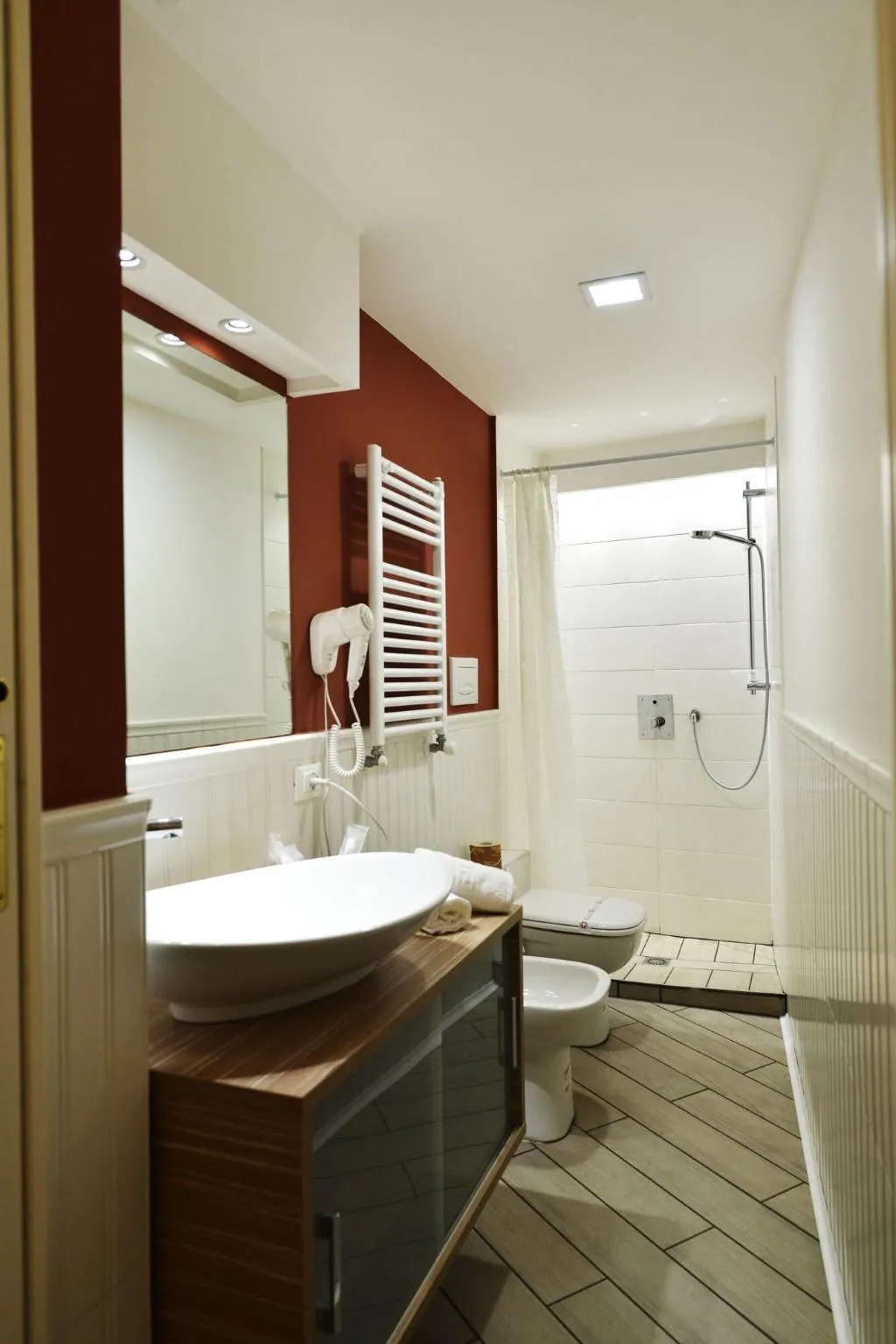 Room, 174 Via Roma, Palermo
