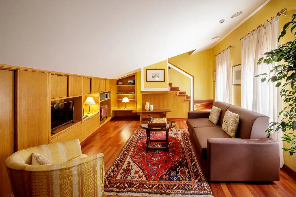 SUITE STANDARD Room, Hotel Della Torre Argentina, Rome