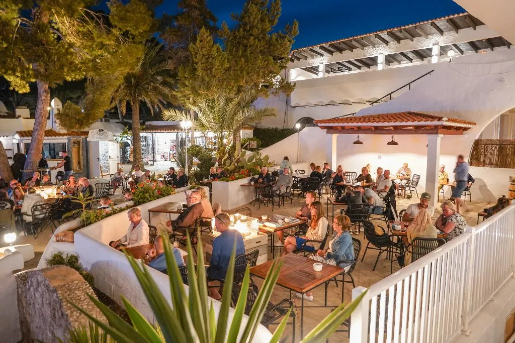 Terrace, Marble Hotel Stella Maris, Ibiza