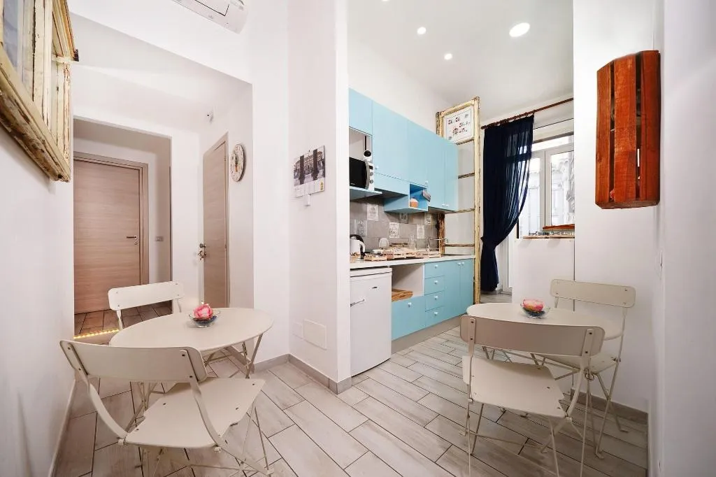 Room, B&B DolceVita Napoli, Naples