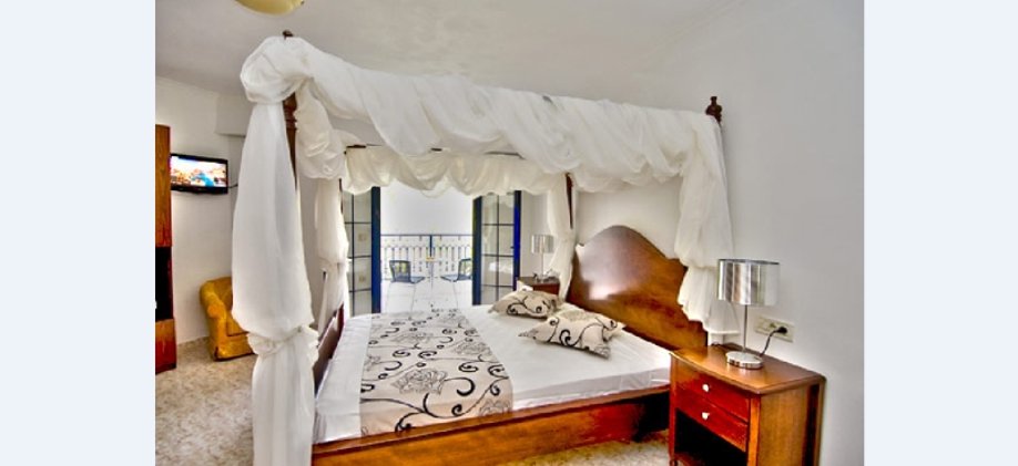 Golden Sun Hotel, Zante