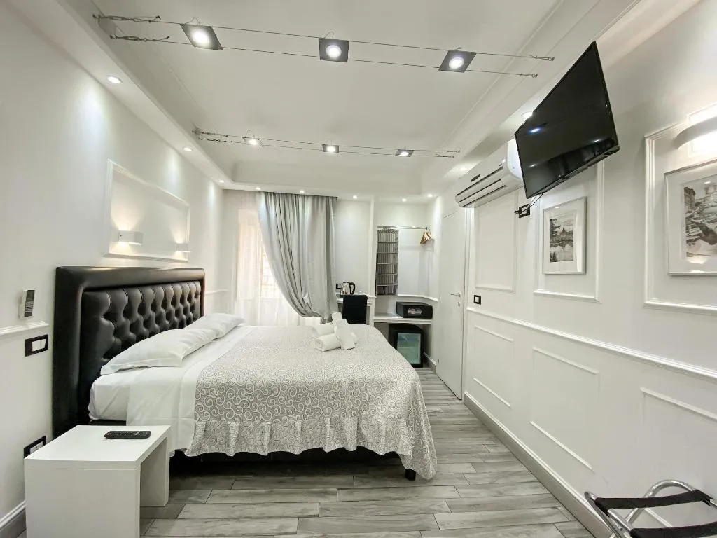 Room, Locanda Parlamento, Rome