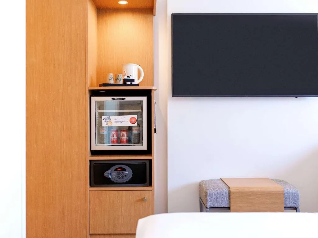 DOUBLE SUPERIOR Room, Novotel Sevilla, Seville