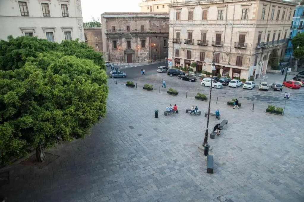 General view, B&B Petrosino, Palermo