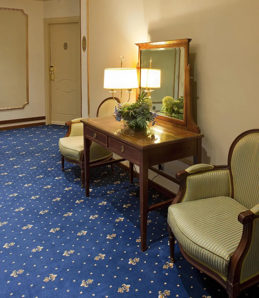 Lobby, Roger de Lluria, Barcelona