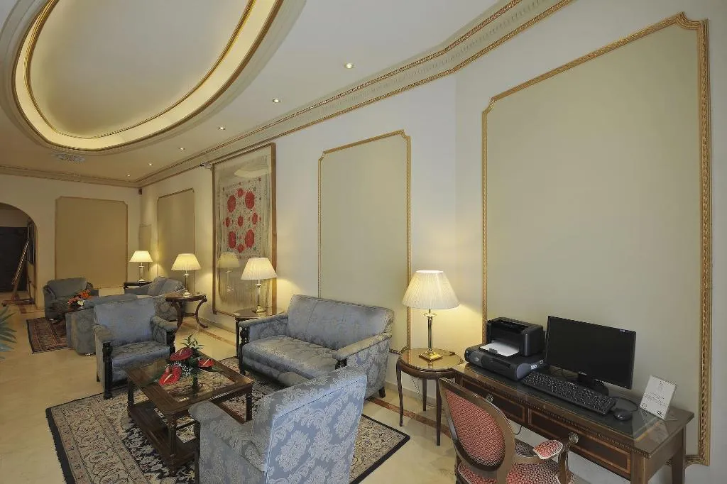 Lobby, Roger de Lluria, Barcelona