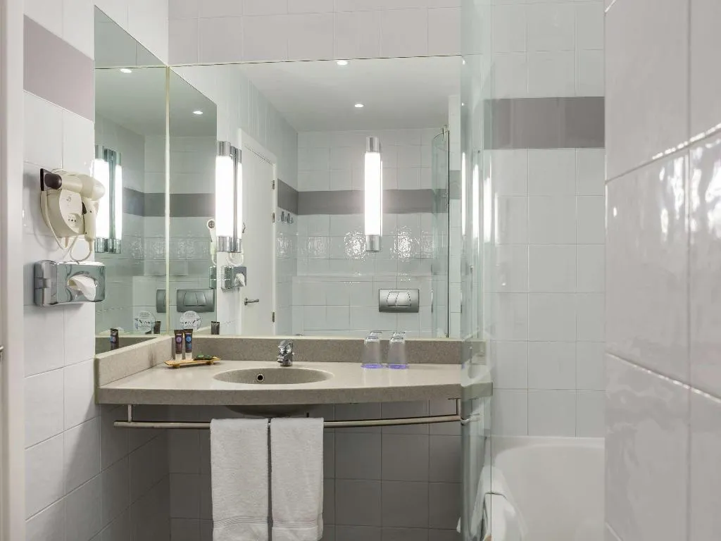 DOUBLE EXECUTIVE Room, Novotel Sevilla, Seville
