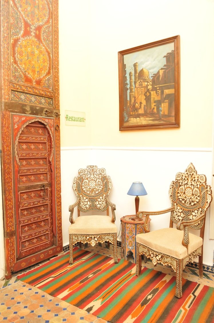 Continental, Tangier