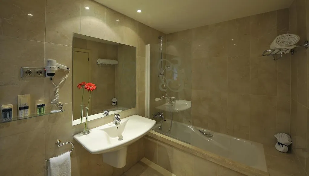 SINGLE STANDARD Room, Roger de Lluria, Barcelona