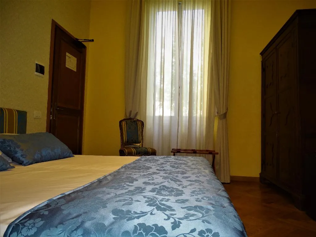 DOUBLE CLASSIC Room, Hotel Il Granduca, Florence