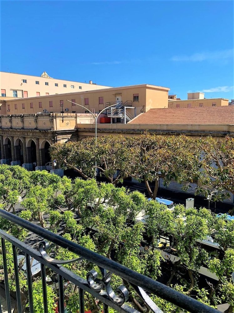 55 Aira Hotel, Palermo