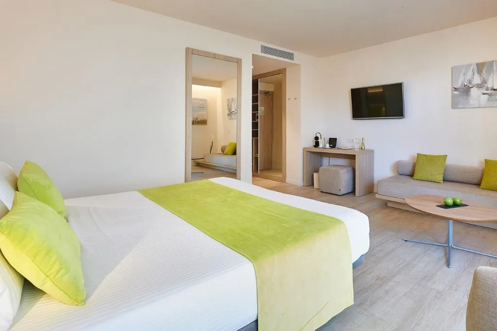 JUNIOR SUITE SUPERIOR SEA VIEW Room, Hotel Sabina & Suite, Majorca