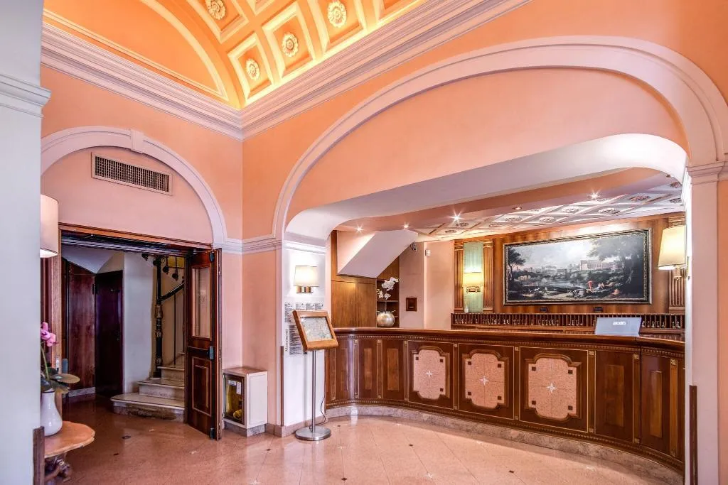 Lobby, Hotel Della Torre Argentina, Rome